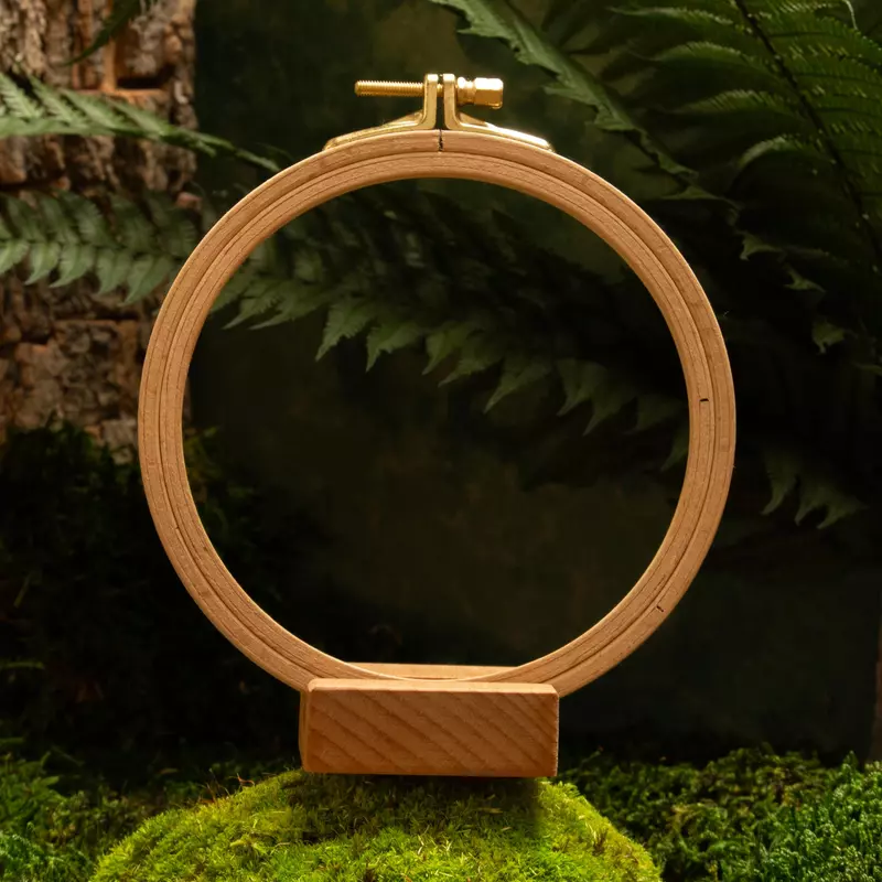 Bükkfa hímzőráma 13 cm átmérővel - Zöldboszi Alkotóműhely
