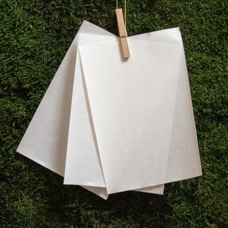 Öntapadós hímzésalátét papír - 21,5 cm x 27,8 cm - Zöldboszi Alkotóműhely